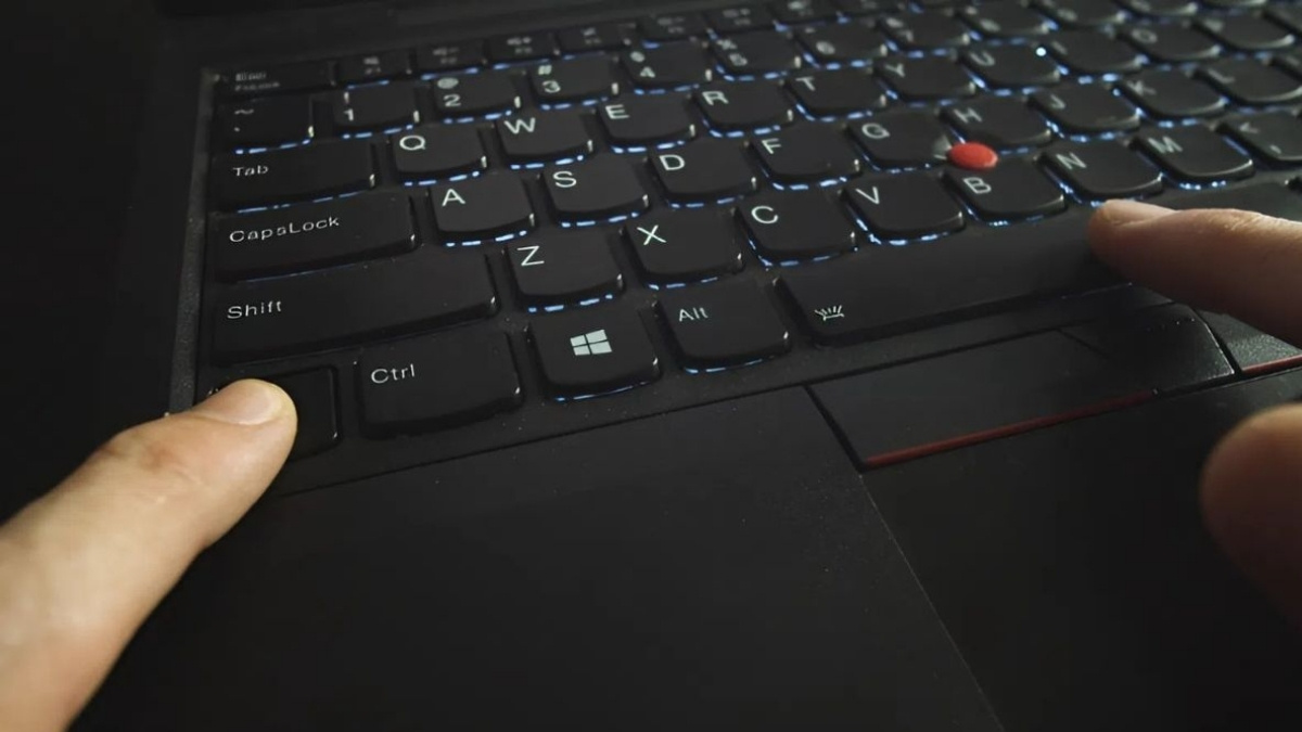 Cách bật, tắt đèn bàn phím laptop Windows