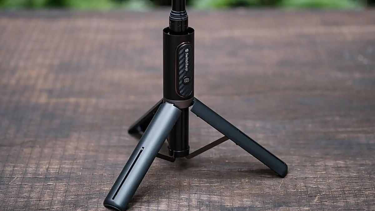 Cố định điện thoại bằng Tripod