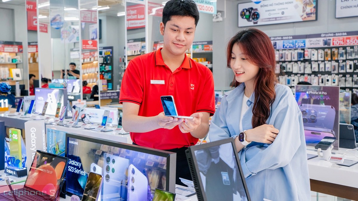 CellphoneS là địa chỉ mua điện thoại Samsung uy tín, chất lượng