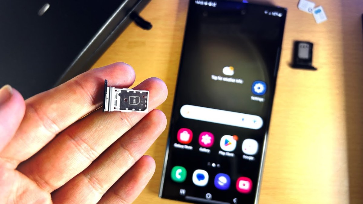 Kiểm tra máy chính hãng qua khay SIM