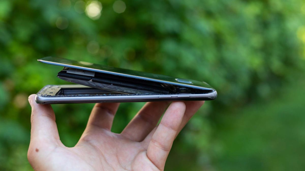 Pin iPhone được thay mới có thể gây ra tình trạng phồng pin