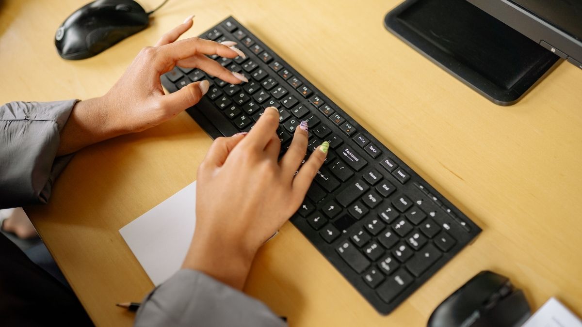 Bàn phím dùng trong văn phòng