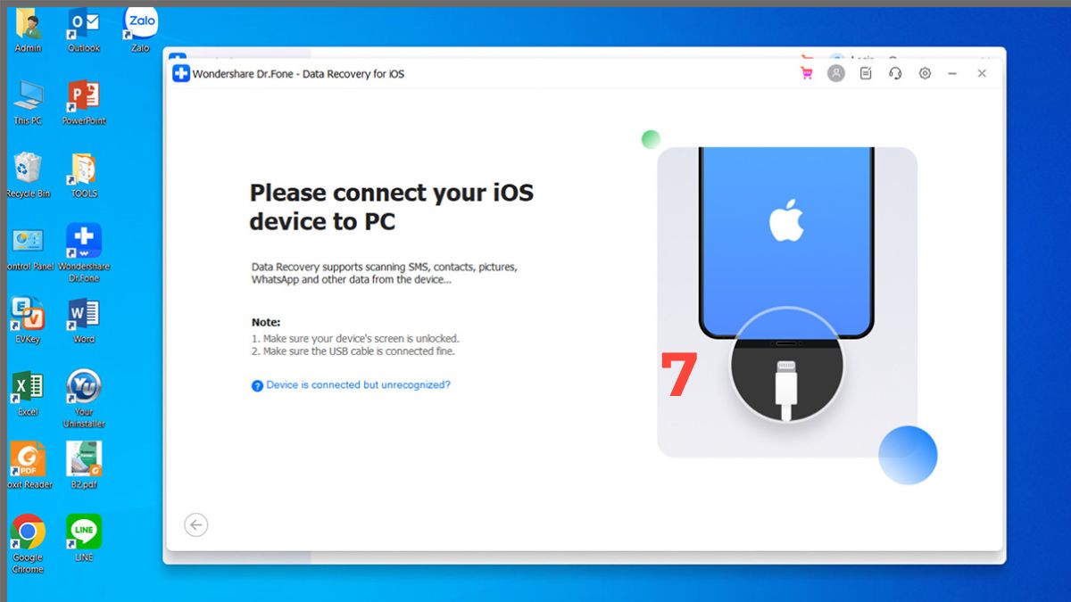 Kết nối máy tinh với iPhone bằng cáp Lightning