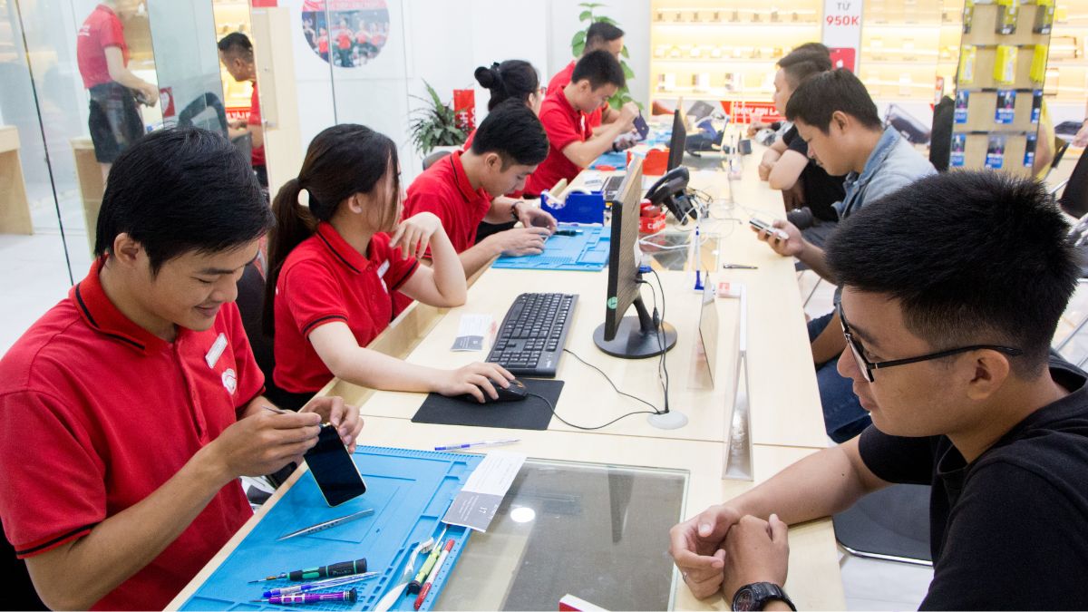 Điện Thoại Vui là địa chỉ sửa chữa màn hình iPhone uy tín