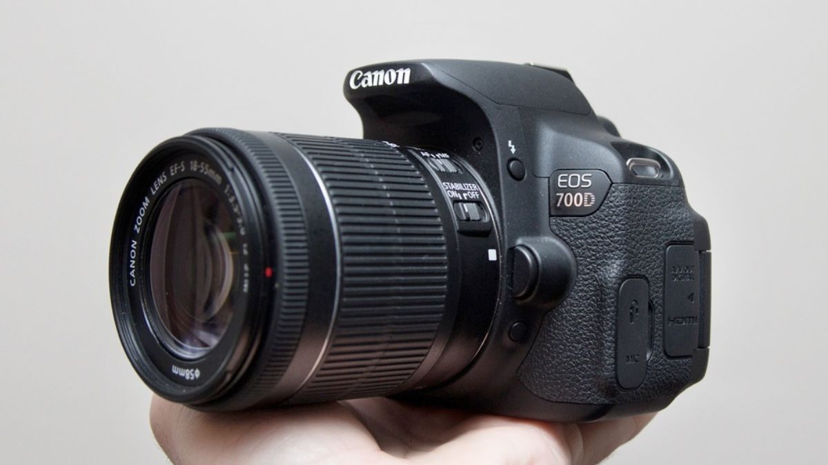 DSRL có khả năng thay đổi lens linh hoạt