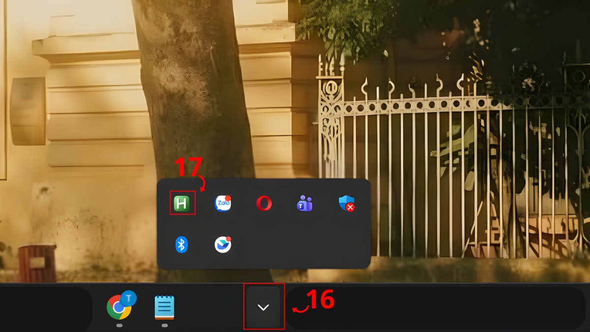 Nhấn vào biểu tượng AutoHotkey
