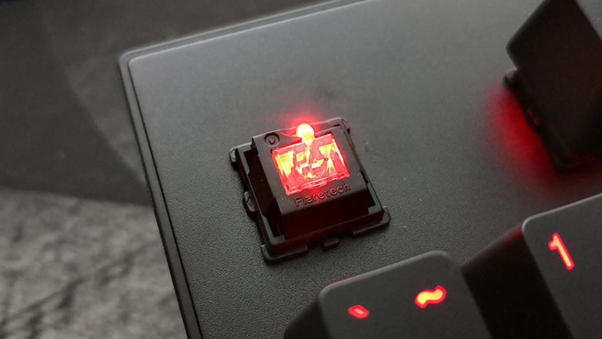 Nguyên lý chặn ánh sáng của switch quang học