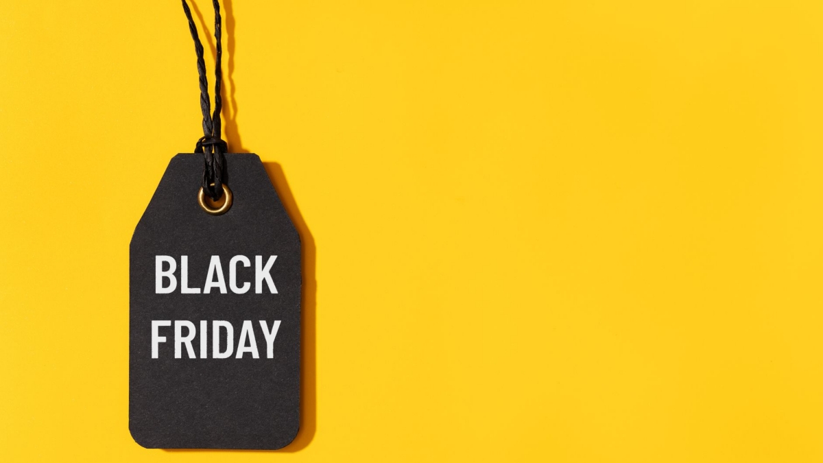 background Black Friday vàng mẫu 4