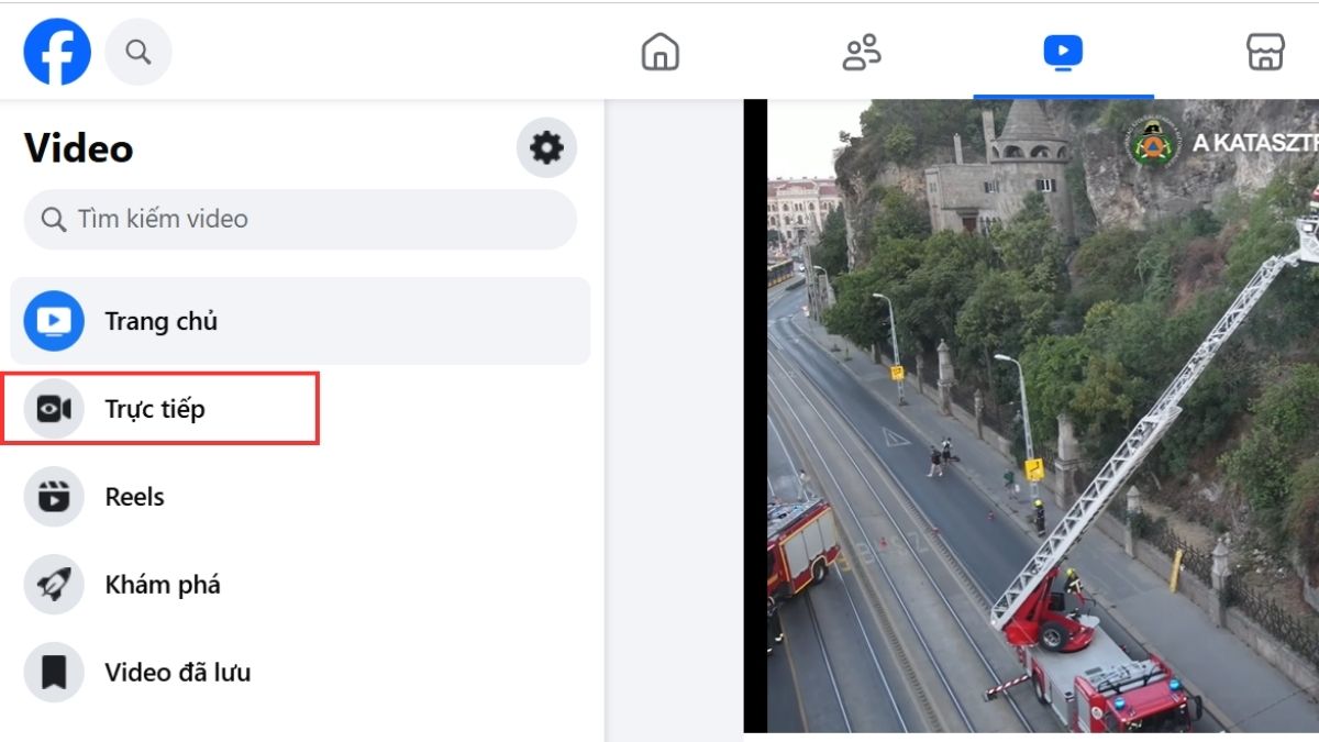 chọn mục live để xem video Facebook