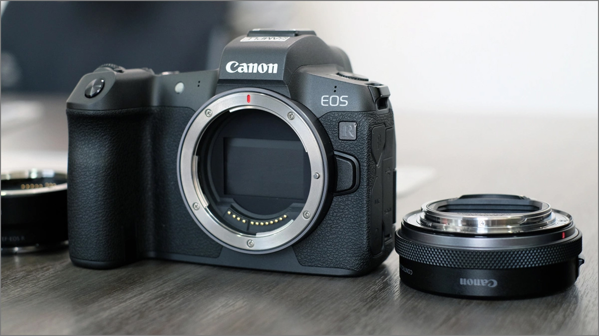 so sánh máy ảnh canon và sony