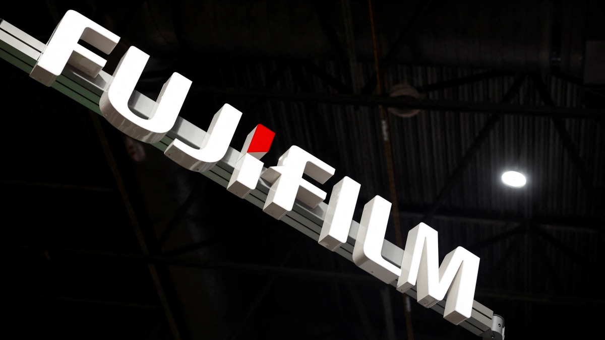 Fujifilm của nước nào? Có nên mua sản phẩm của Fujifilm không?