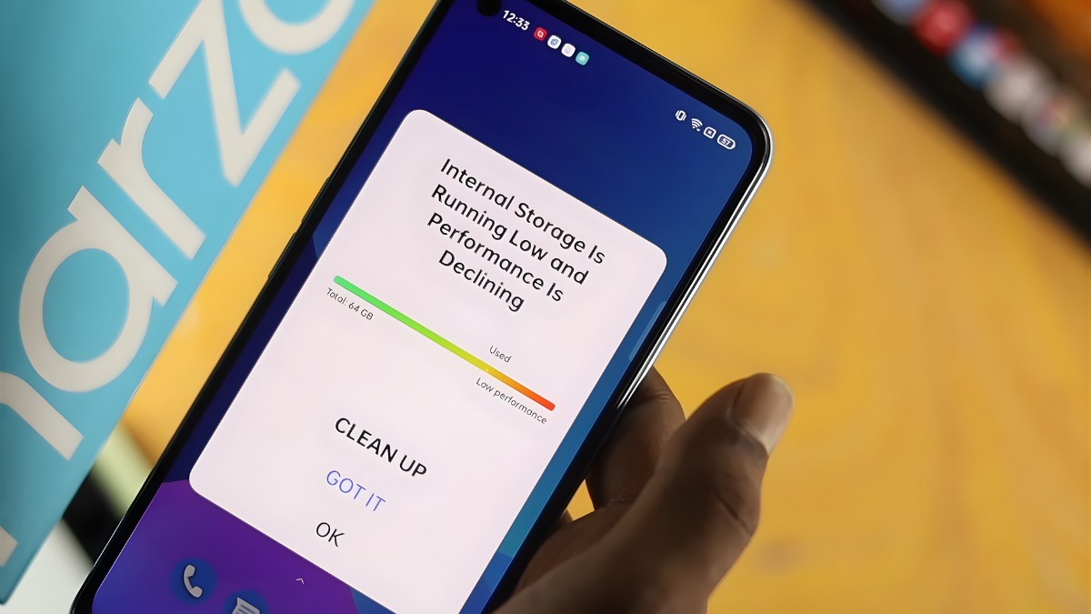 thẻ sd camera tạm thời không khả dụng realme