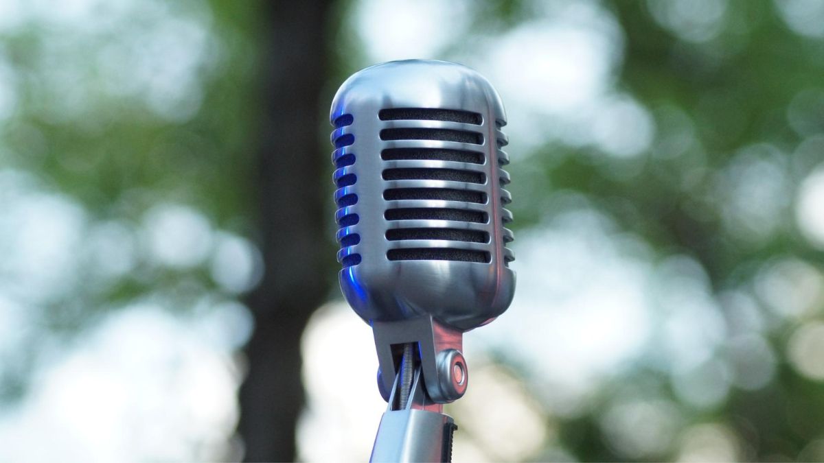 micro thu âm bị rè