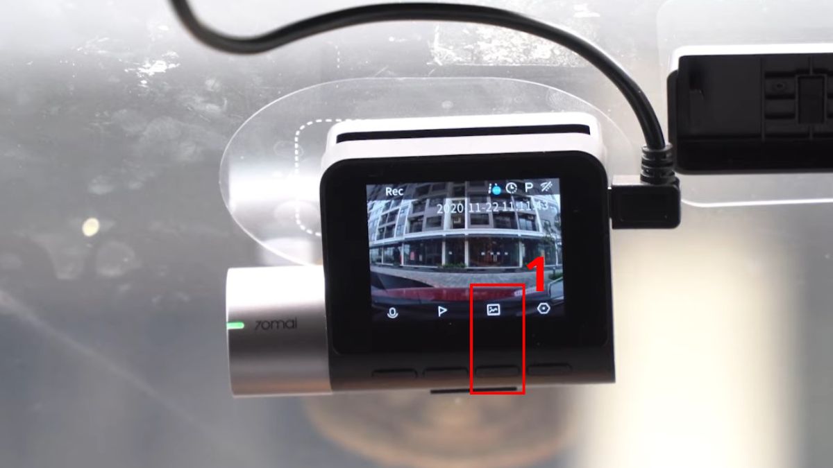 lấy video từ camera hành trình