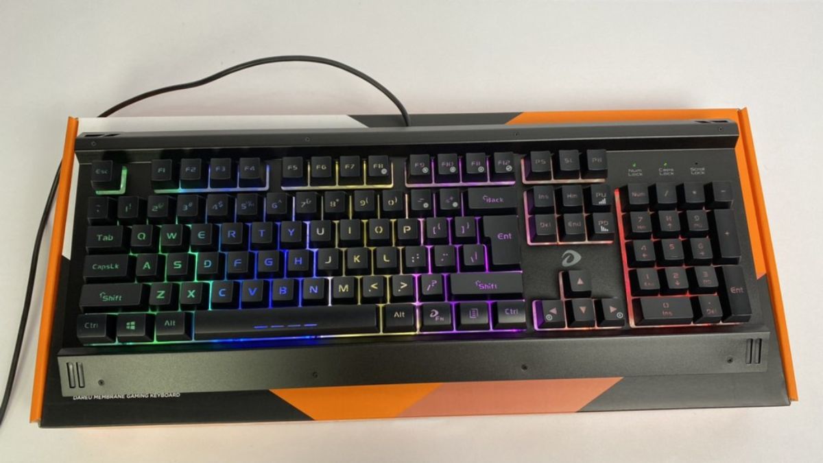 Bàn phím giả cơ DareU LK145 giá rẻ phù hợp cho người mới bắt đầu.