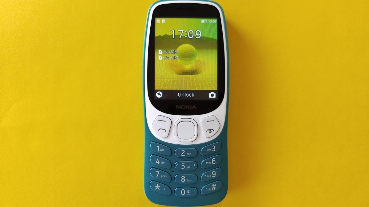 Phiên bản hồi sinh của Nokia 3210 trong các dòng điện thoại Nokia đời mới hiện nay.