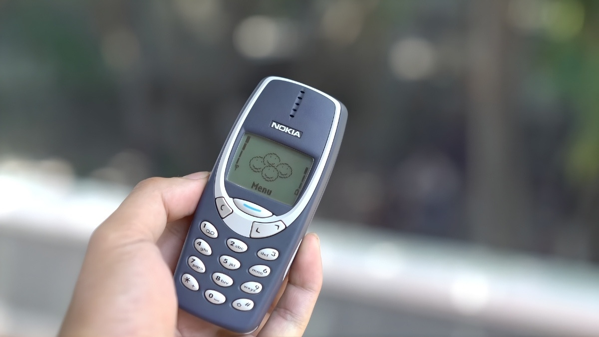 Nokia 3310 - biểu tượng bền bỉ nhất trong các dòng điện thoại Nokia đời cũ.