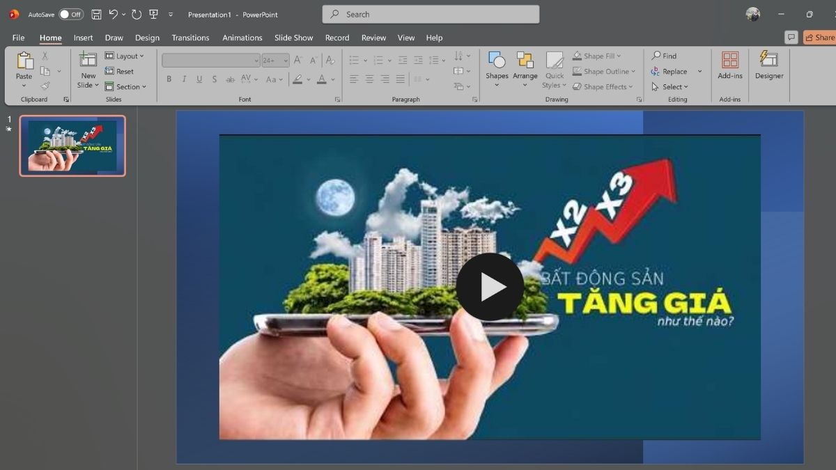 Giao diện video trình chiếu qua cách chèn video youtube vào powerpoint.