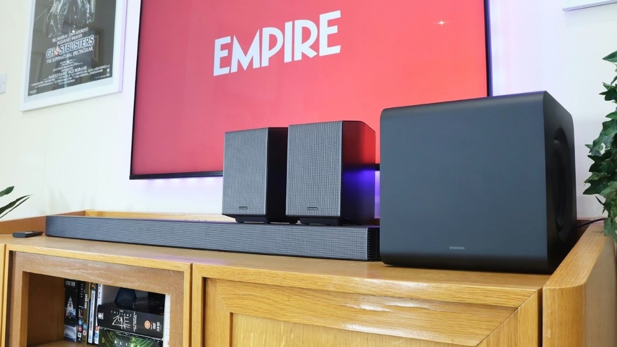 Nâng cao trải nghiệm giải trí khi biết cách kết nối TV Samsung với loa Bluetooth.