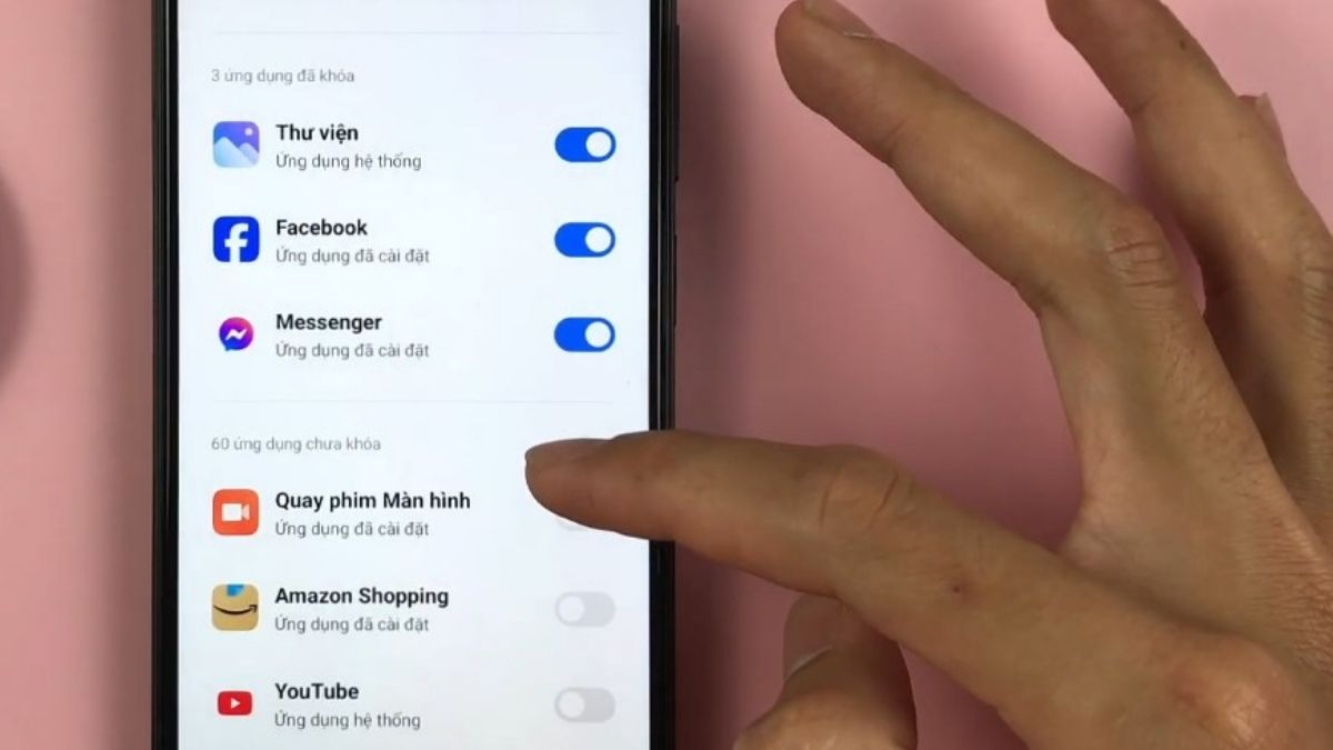 Giao diện quản lý bật tắt phần mềm đã chọn trong cách khoá ứng dụng trên xiaomi.
