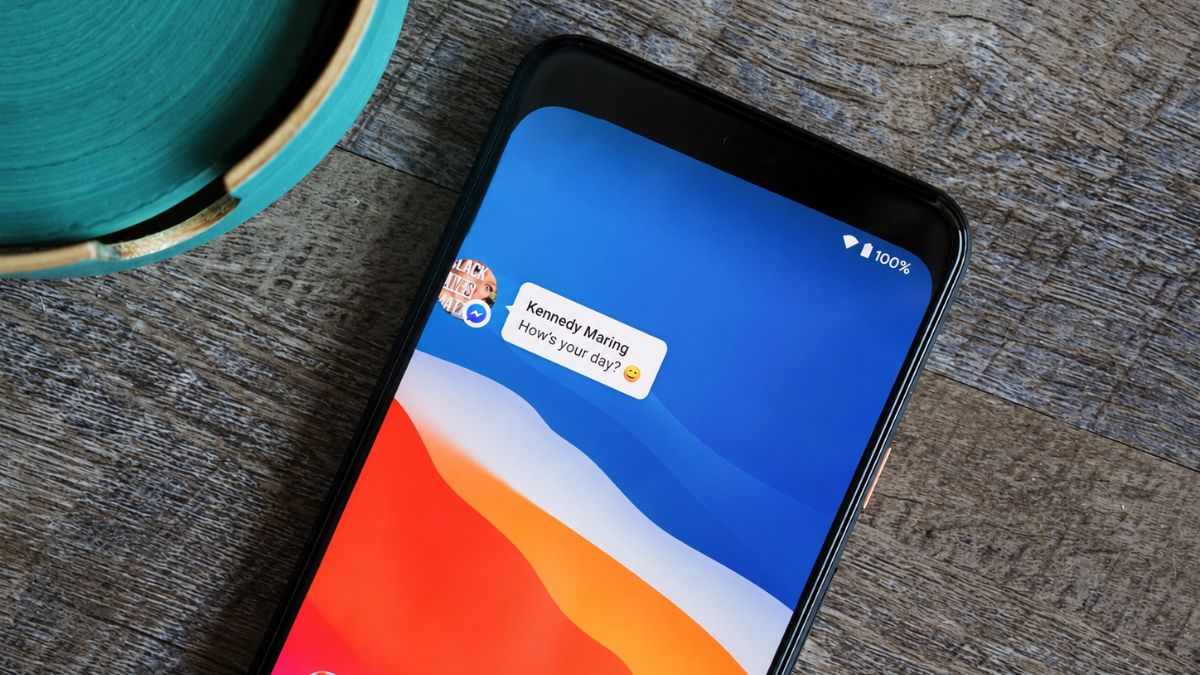 Giao diện Chat Heads hiển thị trước khi dùng cách tắt bong bóng chat messenger.