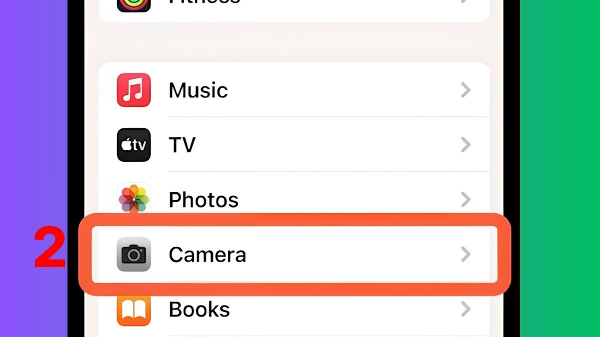 Bước 2: Màn hình Cài đặt chọn mục Camera, khắc phục lỗi camera trước iPhone 15 Pro Max bị mờ.