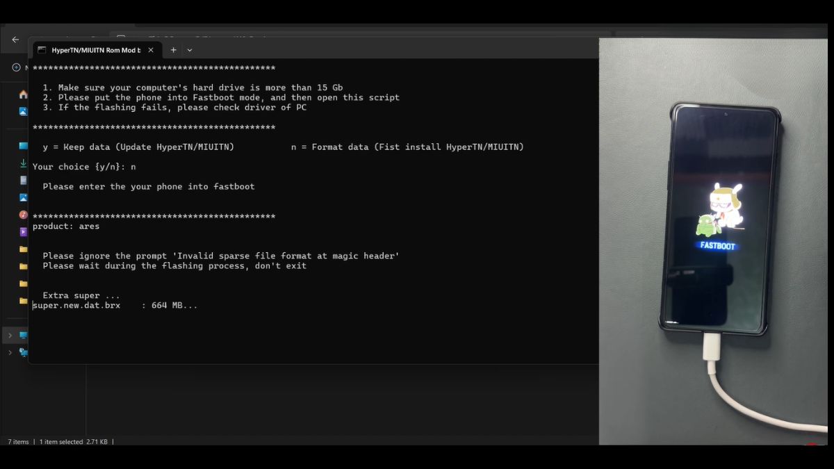 Sử dụng cửa sổ lệnh CMD để chạy Fastboot và nạp file hạ cấp Android.