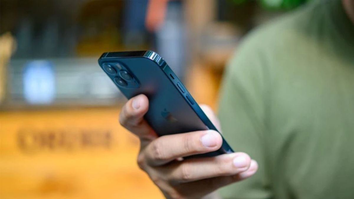 Hình ảnh iPhone 12 Pro Max cho câu hỏi iphone 12 pro max có lỗi gì không ở thời điểm hiện tại.