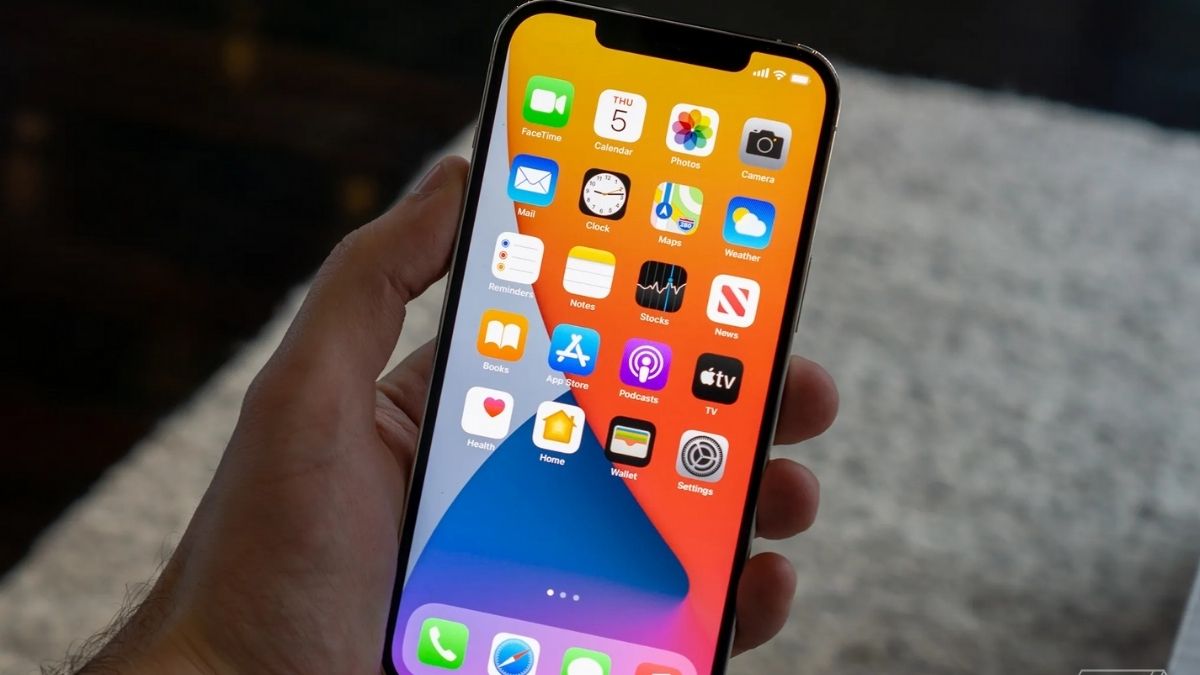 Lỗi cảm ứng đơ/chậm, một vấn đề phổ biến khi iphone 12 pro max có bị lỗi không do dùng lâu.