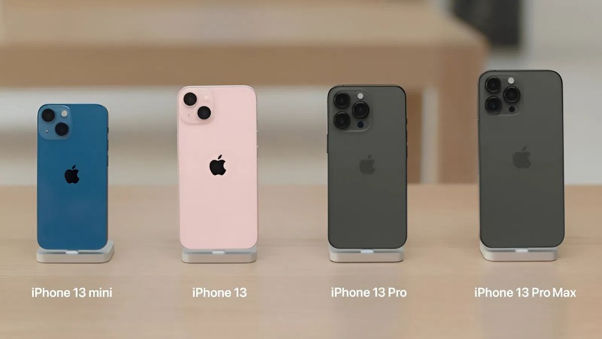 Bốn phiên bản iPhone 13 Series giúp giải đáp iPhone 13 Pro Max màn hình bao nhiêu inch.