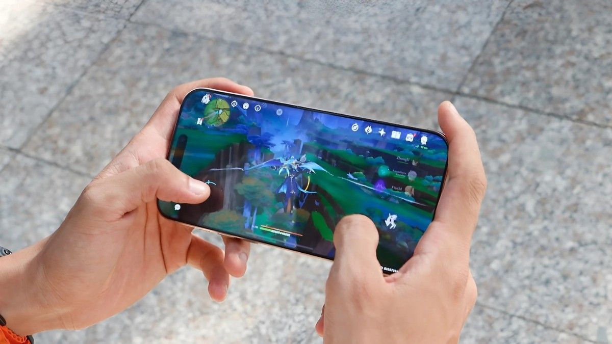 Chơi game nặng khiến iphone 14 pro max bị nóng khi sử dụng