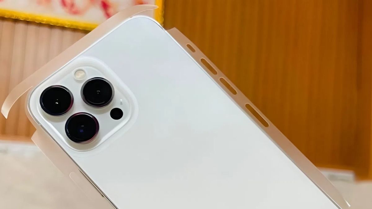 Dán PPF bảo vệ và che đi vết tróc sơn viền