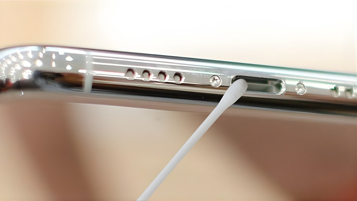 Hướng dẫn cách sửa lỗi itunes không nhận iphone bằng việc sử dụng cáp sạc chuẩn.