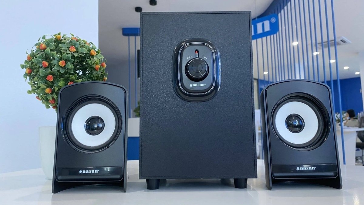 Giải đáp loa 2.1 là gì và sự khác biệt về âm bass khi so sánh loa 2.0 và 2.1.