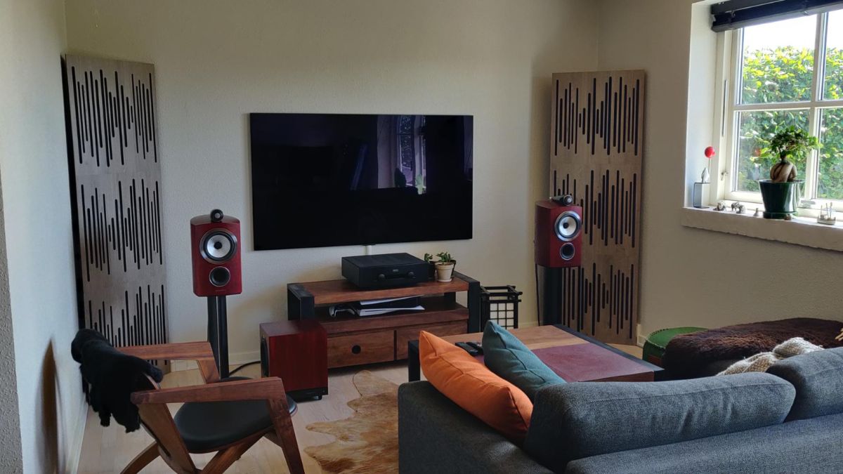 Sử dụng tấm tiêu âm Bass Traps để xử lý triệt để việc loa sub bị rền do phòng.