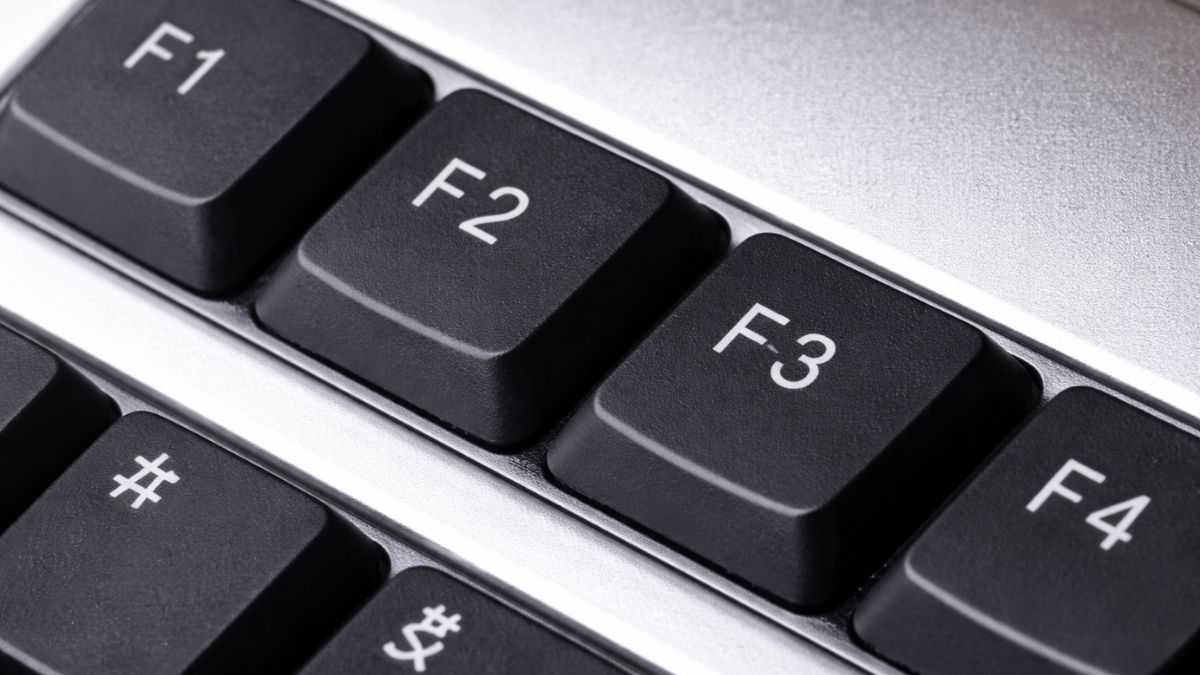 Các phím chức năng F1 F2 F3 thường được kết hợp khi biết phím fn ở đâu.