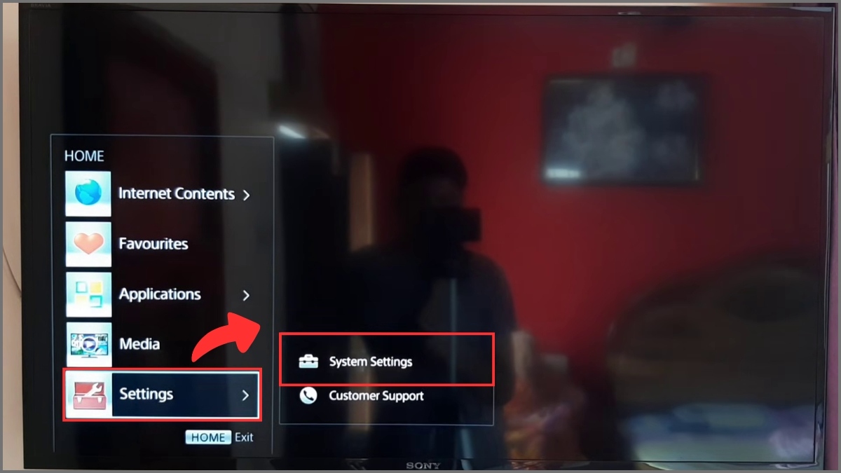 Chọn Cài đặt hệ thống khắc phục tivi sony không vào được youtube.