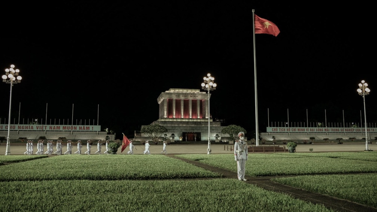 2/9 có lễ hạ cờ không? Câu trả lời là Có