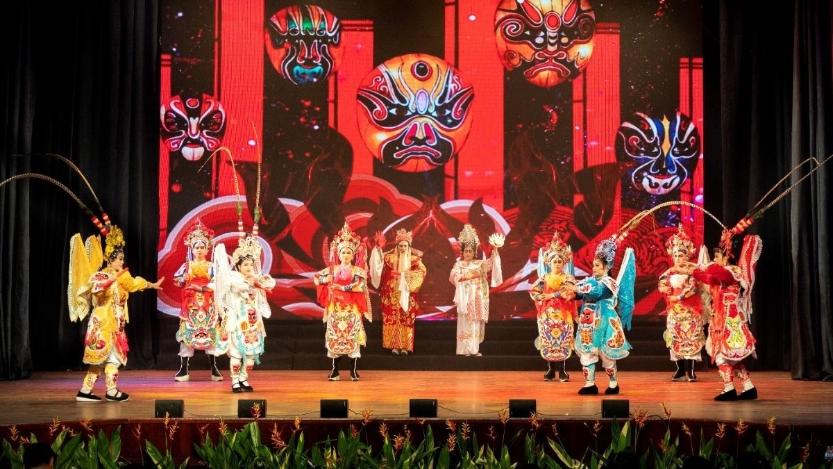 Hoạt động 2/9 ở TPHCM - Biểu diễn văn hóa, văn nghệ