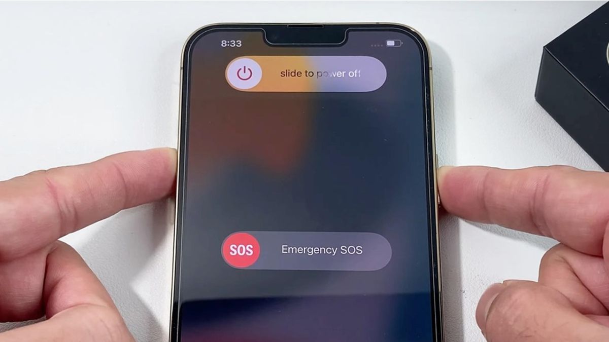 iPhone 13 Pro có bị lỗi màn hình không? Khởi động lại máy để khắc phục