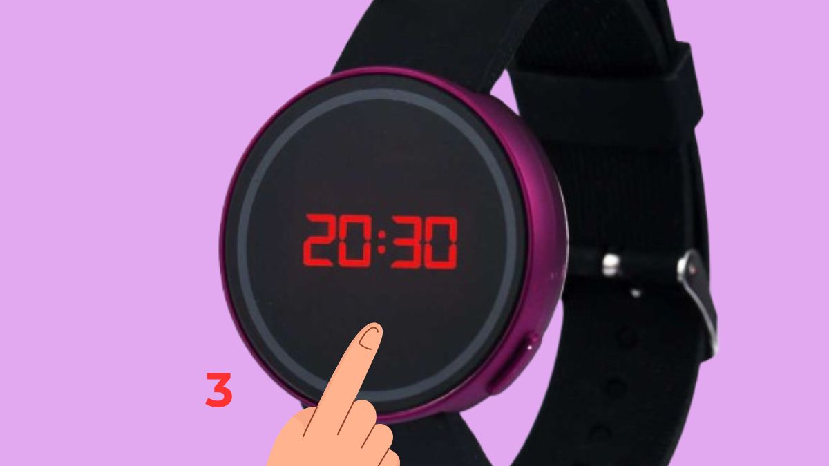 Cách chỉnh đồng hồ LED đeo tay cảm ứng bước 3