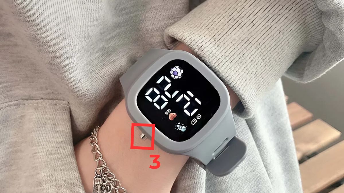 Cách chỉnh đồng hồ LED đeo tay 1 nút bước 3