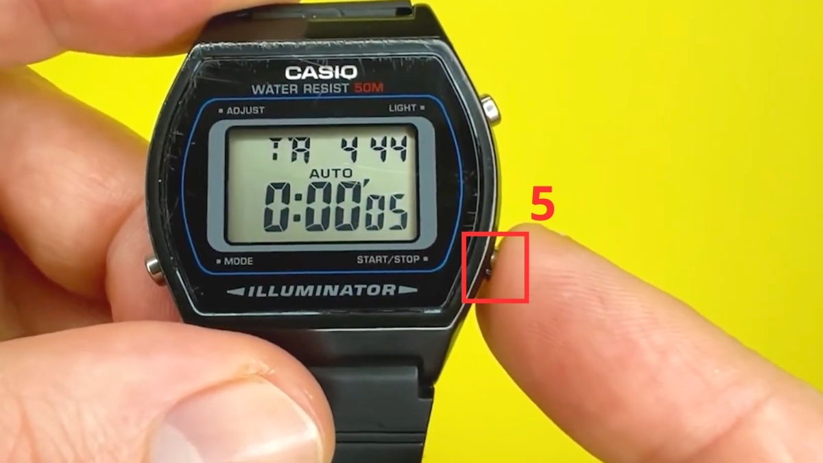 Cách chỉnh ngày trên đồng hồ đeo tay - Cài đặt giờ đếm ngược bước 5