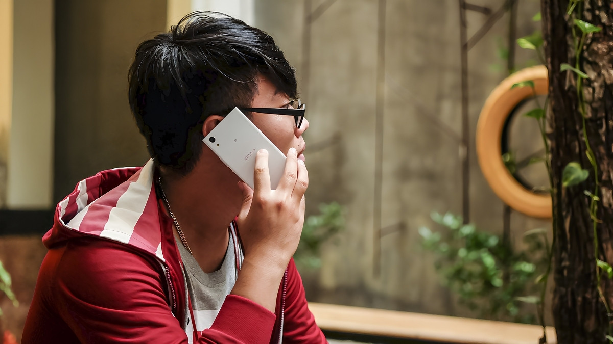 Cách lắp SIM máy Sony Xperia và kiểm tra cách 3