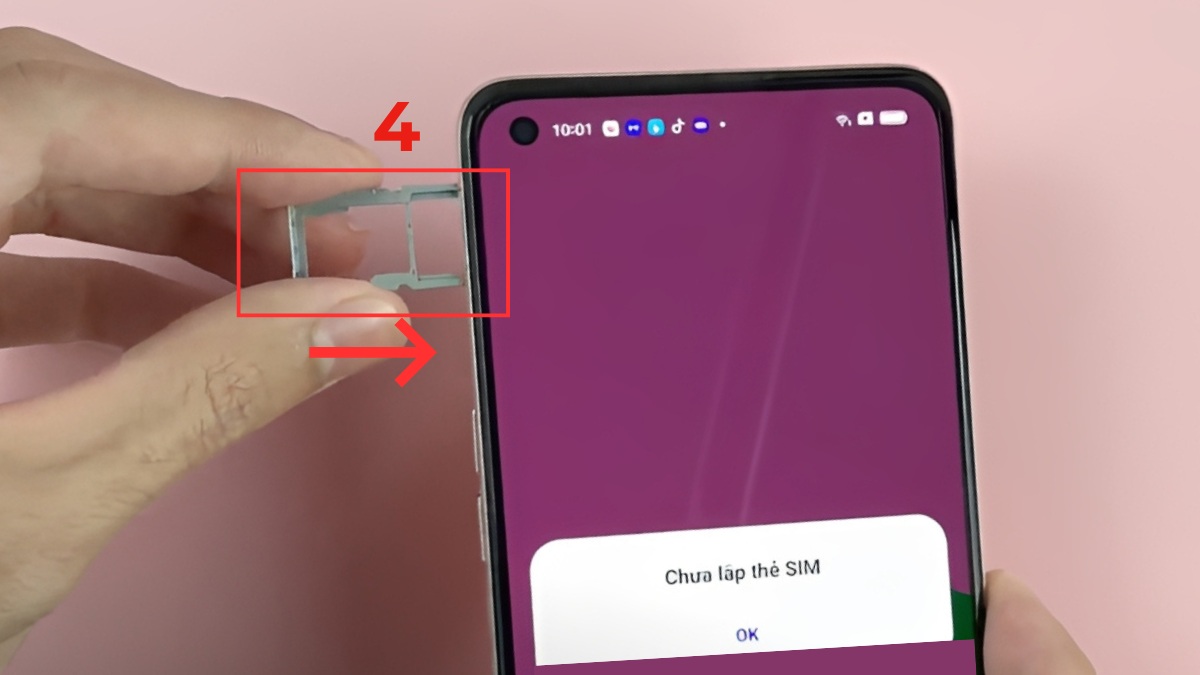 Cách lắp SIM OPPO có khe SIM rời bước 4