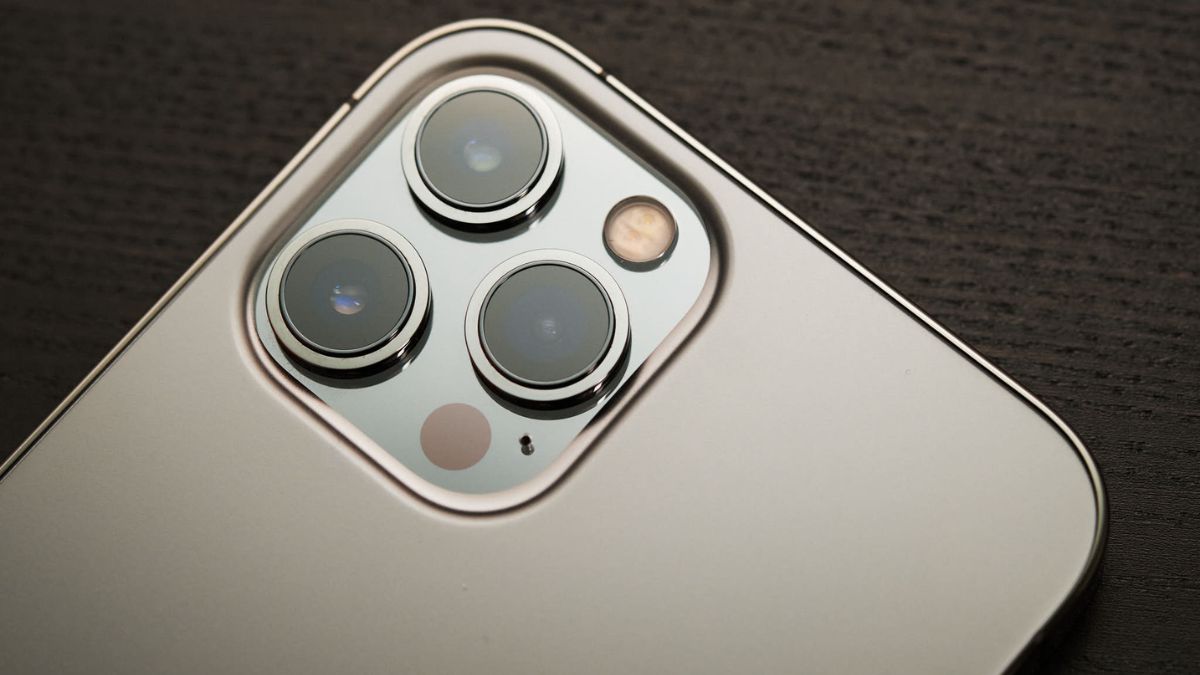 Camera iPhone 12 Pro Max quay video 4K