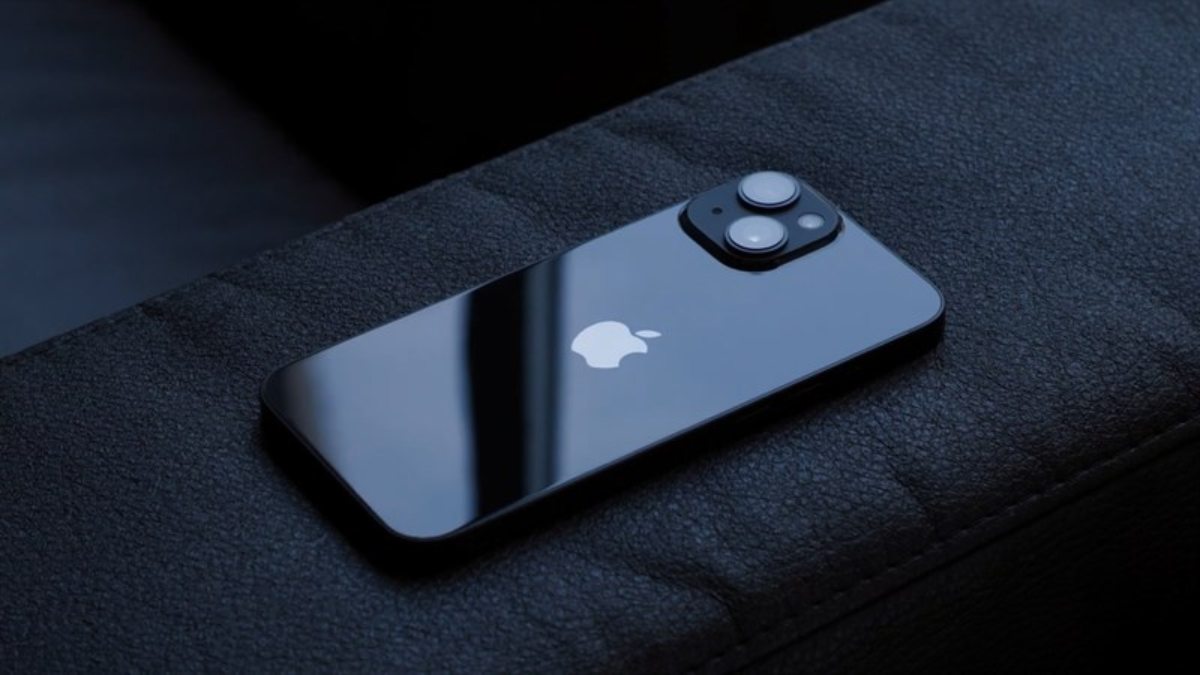 Đánh giá Camera iPhone 14 - Chụp ảnh thiếu sáng