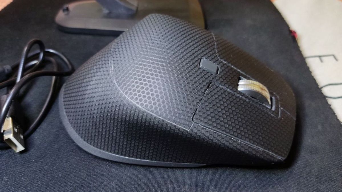 Tránh chuột không dây bị mất USB - Dùng MX Master 3S