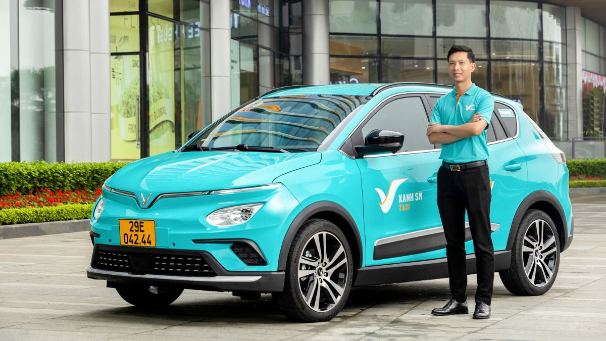 Giá Taxi Xanh SM bao nhiêu tiền 1km so với các hãng khác 