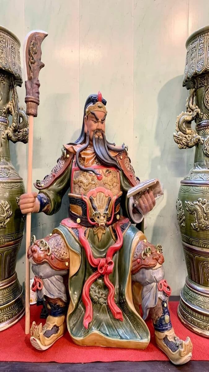 Hình nền Quan Công chống đao đọc sách